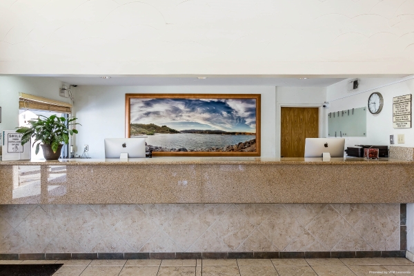 Rodeway Inn Magic Mountain Area